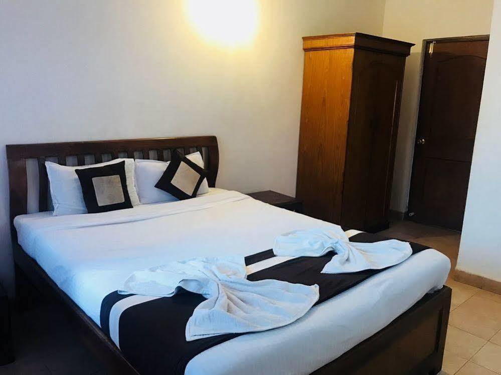 Fabexpress Barday'S Inn Calangute Luaran gambar